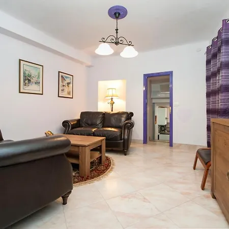 Apartment Amethyst *